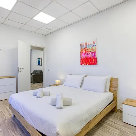 Stunning 2br With Panoramic Views By 360 Estates Apartment *