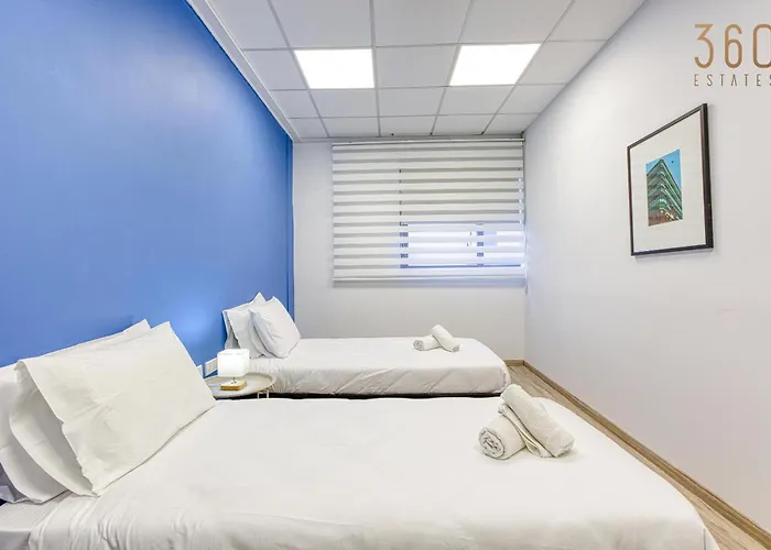 Stunning 2br With Panoramic Views By 360 Estates Διαμέρισμα