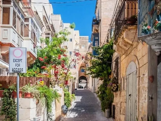 Διαμέρισμα Stunning 2br With Panoramic Views By 360 Estates Σλιέμα