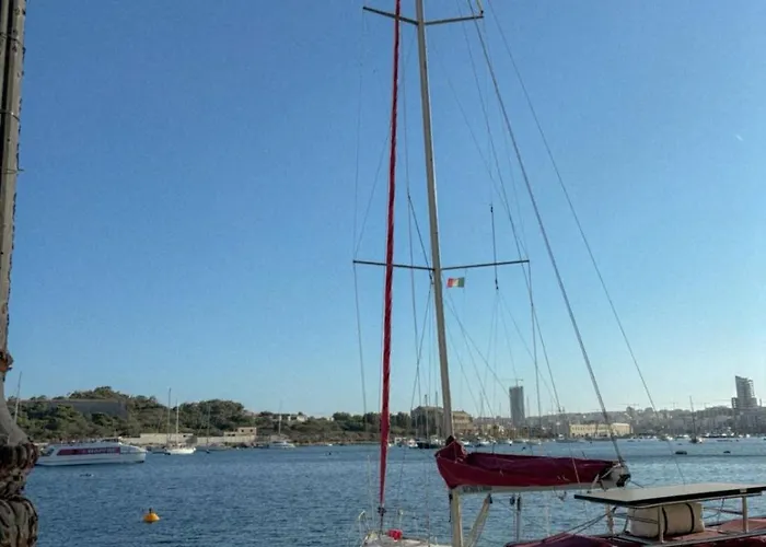 Stunning 2br With Panoramic Views By 360 Estates Apartment