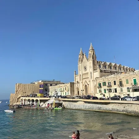 Stunning 2br With Panoramic Views By 360 Estates * Sliema